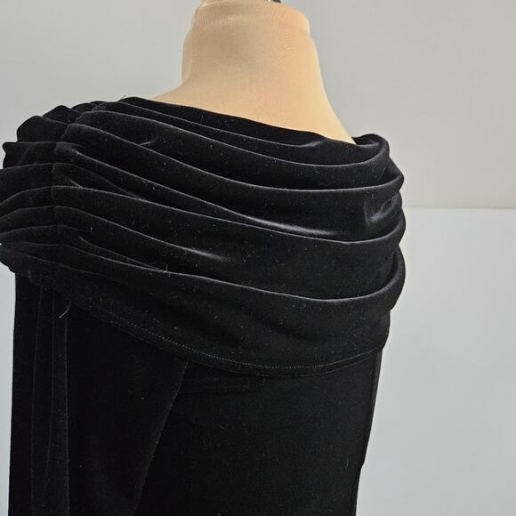 Xscape by Joanna Chen Black Crushed Velvet Rhinestone Brooch Dressy Top Small - Picture 7 of 15